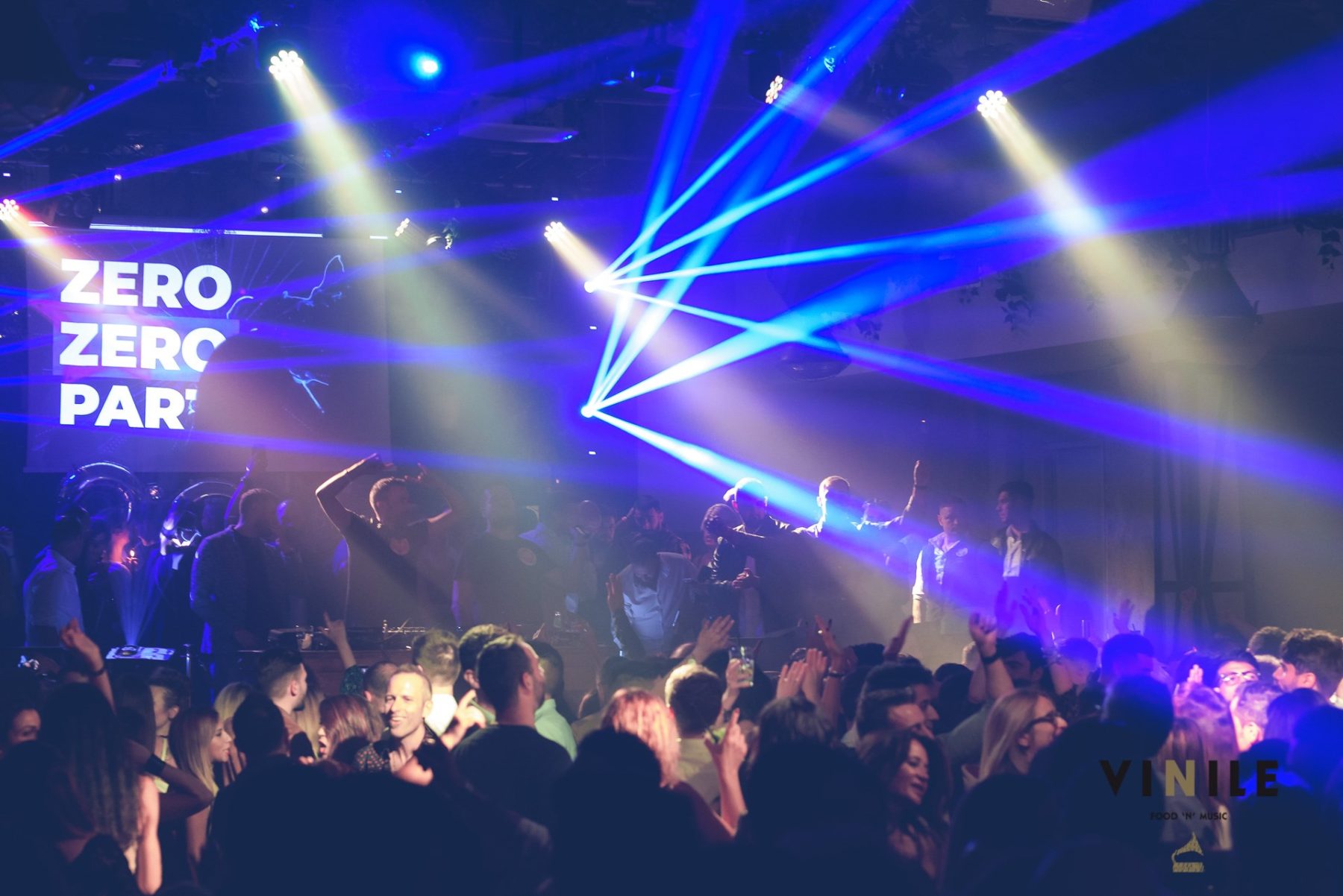 Dimensione Suono Roma ZeroZeroParty al Vinile Dimensione Suono Roma